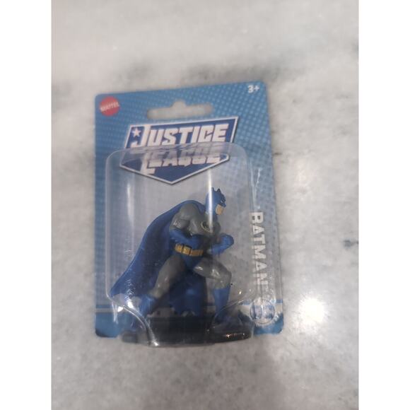 Justice League Batman Action Figure, DC Comics Toy, New in Box, Kids Collectible - Picture 1 of 7